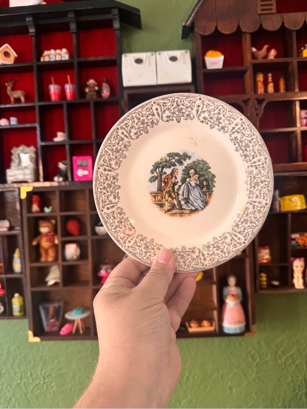American Limoges 22k Gold Victorian Sheffield Wall Decor Plate